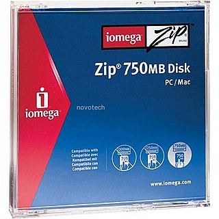 ����� ���� ����� Iomega 750MB Zip Disk