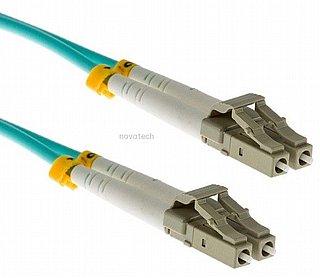 ��� ����� �������� OM3 ������ LC-LC ����� 20 ���  OPT010-20