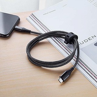 ��� ESR 2m MFi USB-C to Lightning PD Charging Cable